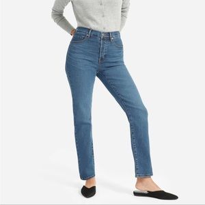 EVERLANE The High Rise Straight Jean.